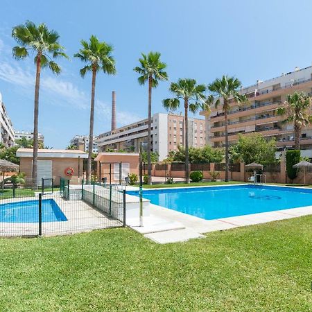 Charming Apartment On The Beach - Pool And Parking Málaga Dış mekan fotoğraf