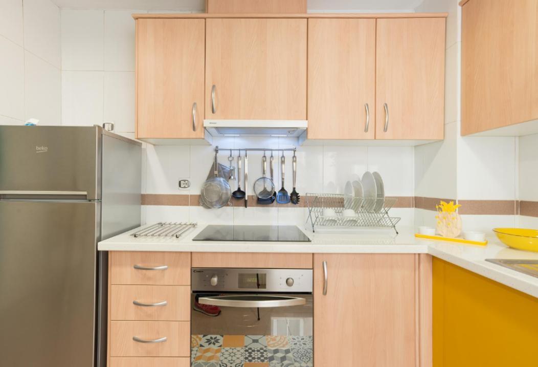 Charming Apartment On The Beach - Pool And Parking Málaga Dış mekan fotoğraf